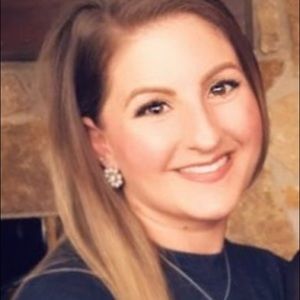 Meet your Posher, Amanda